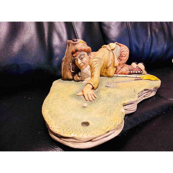 Vintage 1974 Naturecraft No. 840 Golfer Statue England Hand-Painted Dunlop Golf - Picture 1 of 5